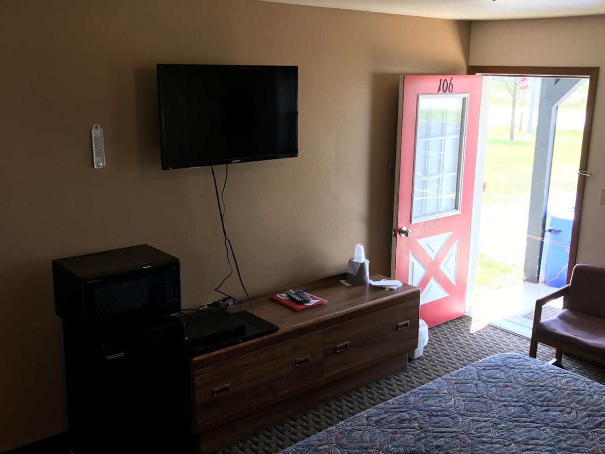 Exxon Quik Stop & Motel Wausaukee Exterior foto